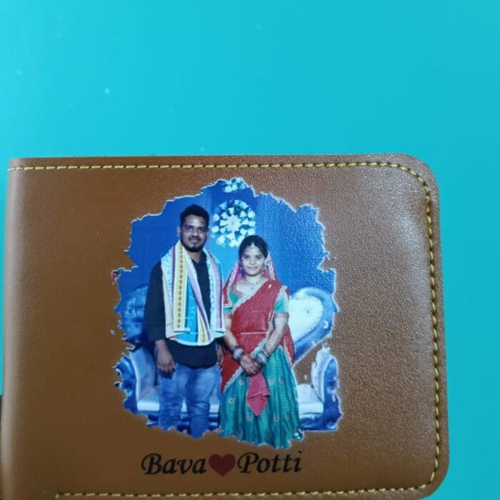 Men’s wallet with UV embossed photo print – lifetime fade-proof design – available at giftkadai.in