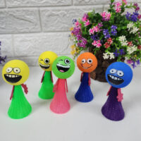 Smiley Pop Peg Dolls – Fun Sensory Toy for Kids